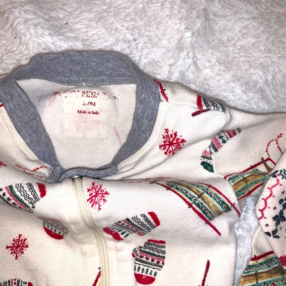 Burt’s bee baby (old style- thick and durable!) EUC 6/9 Christmas Pajamas 🎅🏼🎄 - Picture 6 of 8